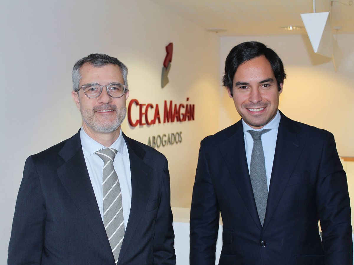 Foto: A la izquierda, Àlex Santacana, socio de Laboral de Ceca Magán y, a la derecha, Enrique Ceca, socio director de Laboral de Ceca Magán.