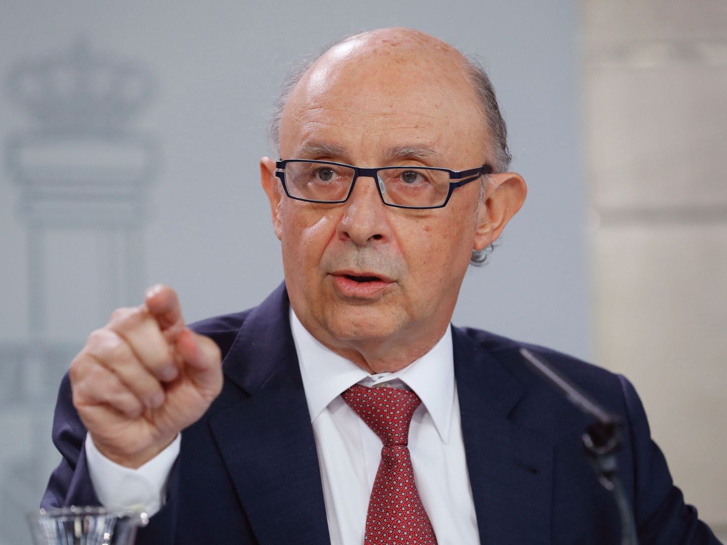 El ministro de Hacienda, Cristóbal Montoro. (EFE)