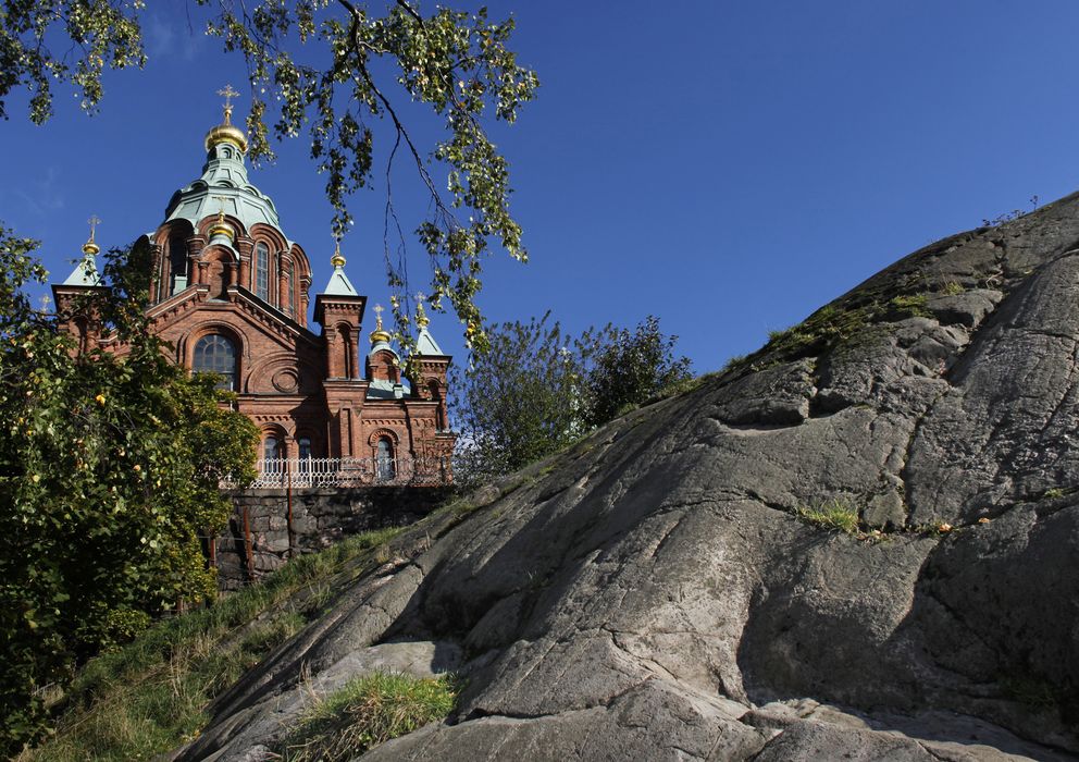 Foto: Imagen de la Catedral Uspenski en Helsinki, Finlandia (Reuters).