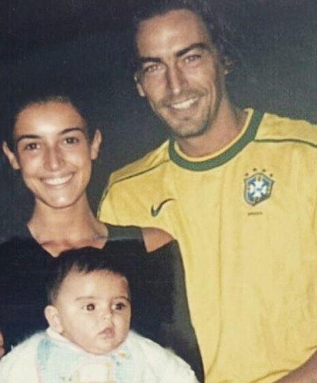 Blanca Romero con su hija Lucía y el padre de esta (Instagram)