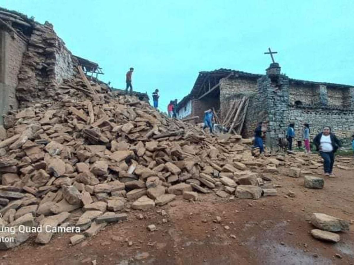 Foto: Una zona de Perú afectada por un terremoto en una imagen de archivo. (EFE)
