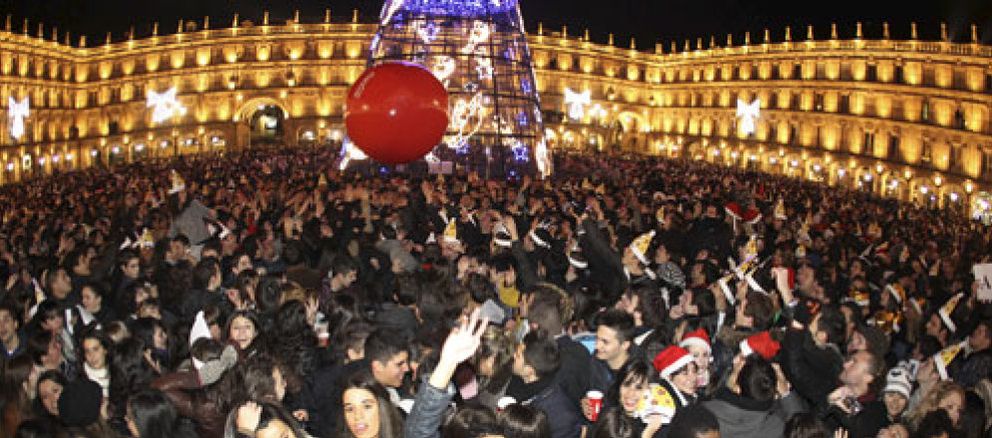 Foto: Grandes movilizaciones juveniles en Europa; en España, botellón navideño