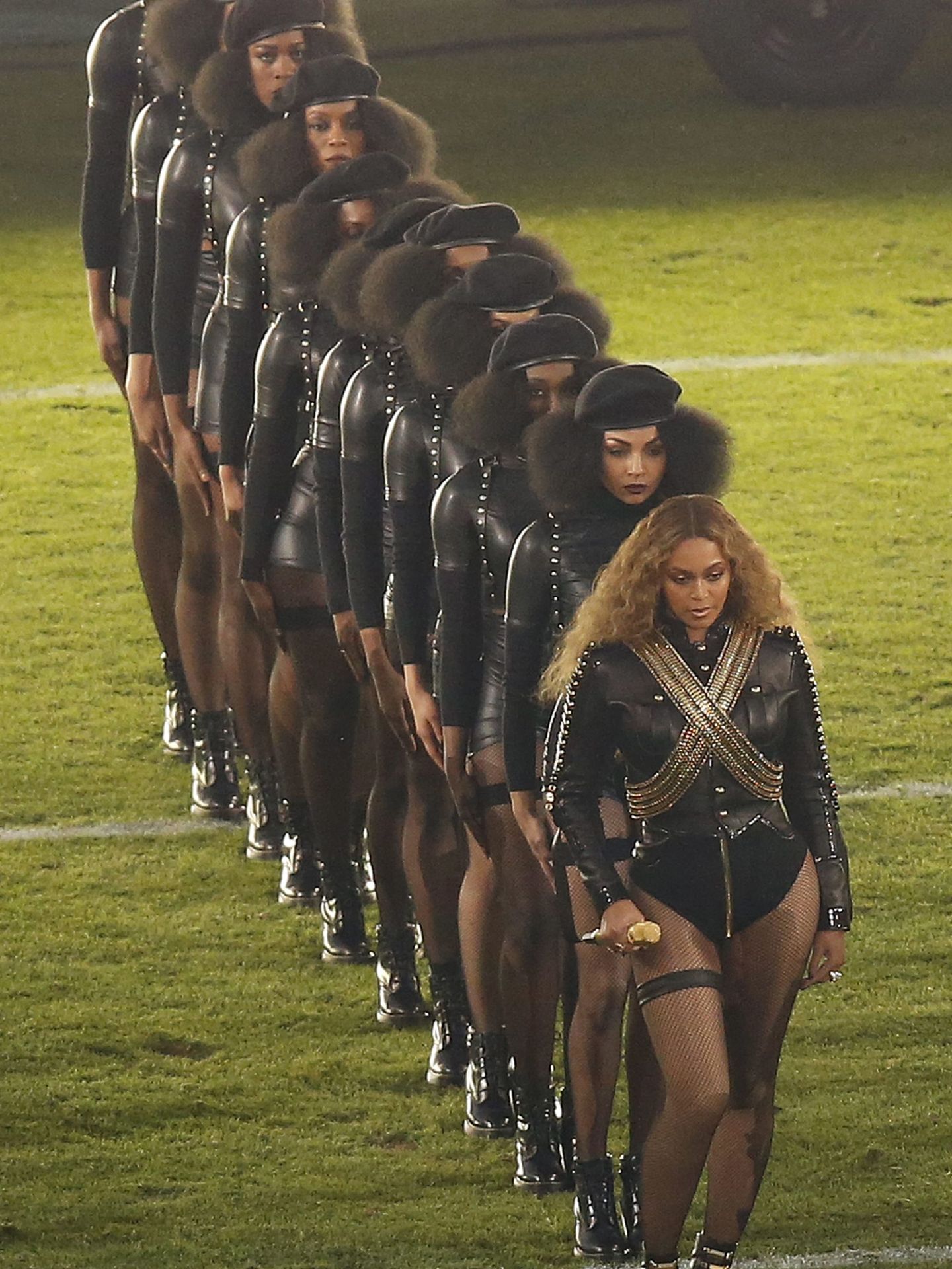 Beyoncé actuó en la Superbowl de 2016 con un espectáculo claramente reivindicativo. (EFE)