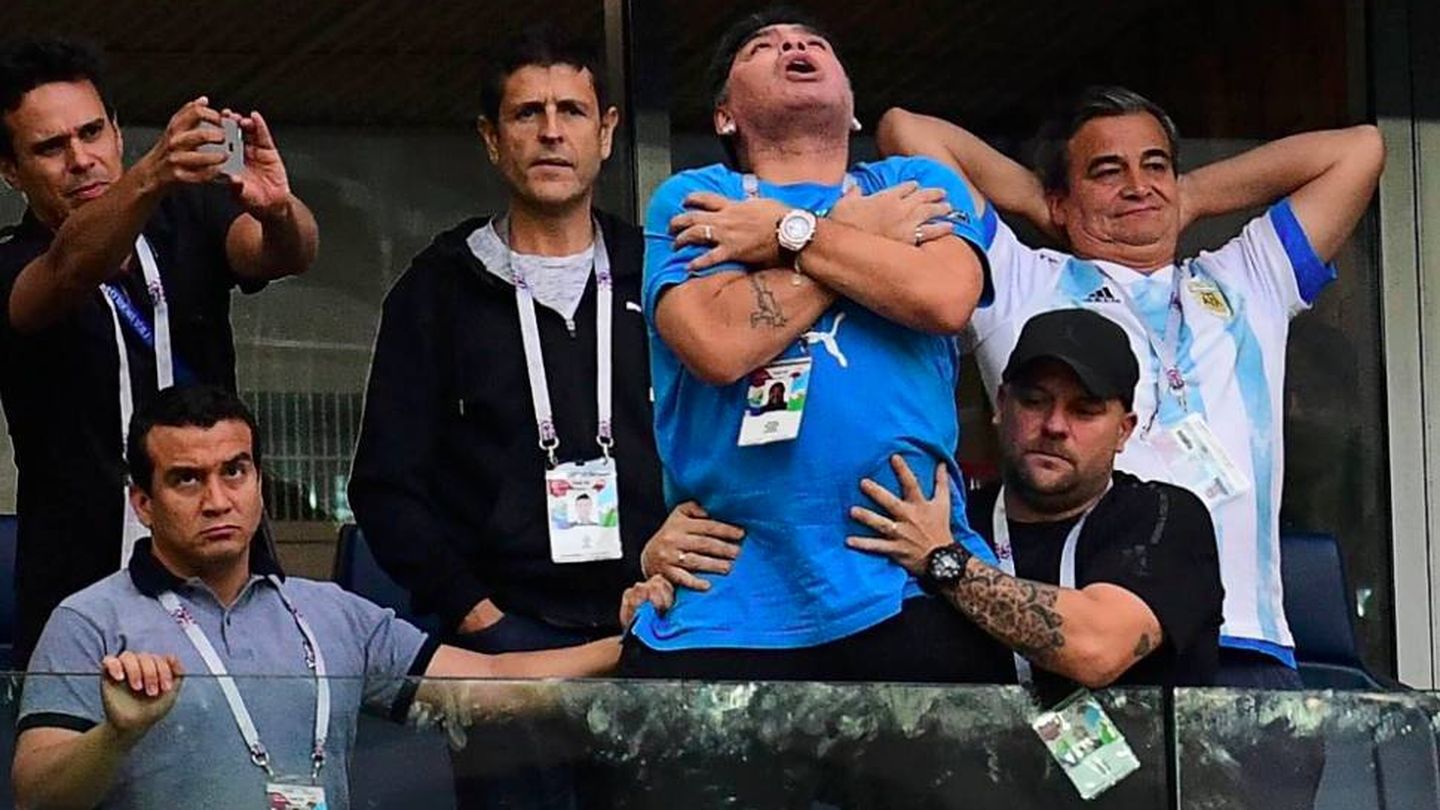 Maradona en una imagen del partido. (Gtres) 