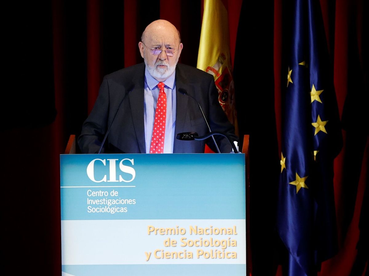Foto: El presidente del CIS, José Félix Tezanos. (EFE/Javier Lizón)