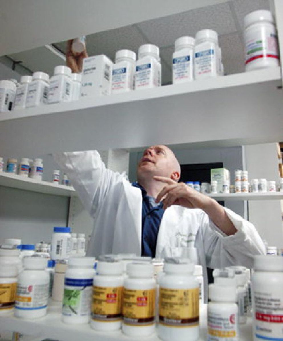 Foto: La farmacia española, el gran contribuyente de las arcas del Estado