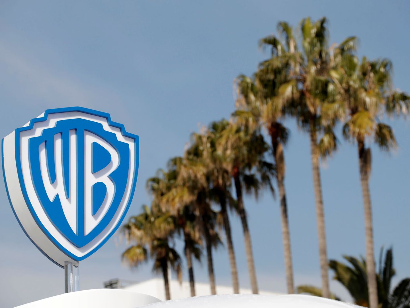 Logo de Warner Bross. (Reuters)