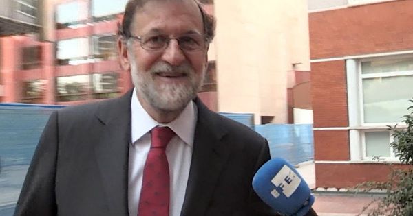 Foto: Rajoy se incorpora a su plaza en el registro mercantil de madrid