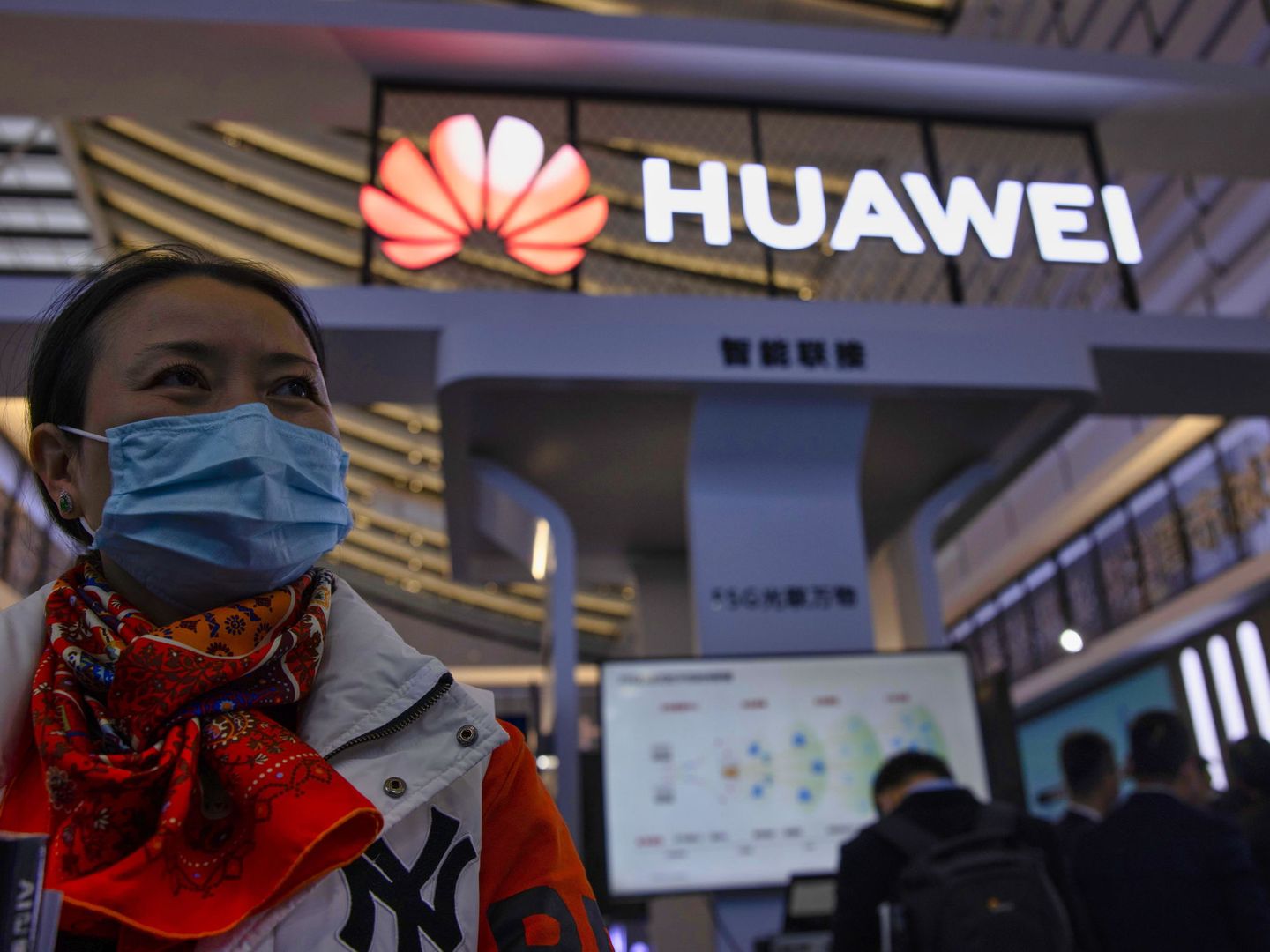 Mostrador de Huawei en una conferencia de electrónica en China. (Reuters)