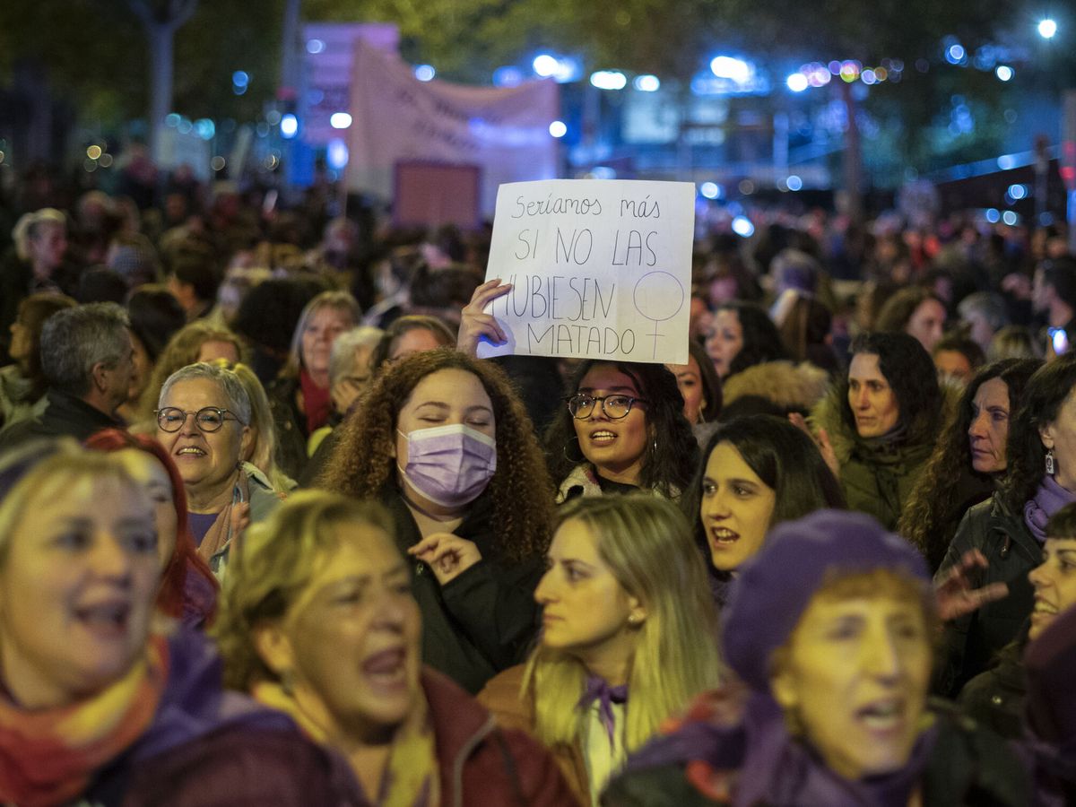 Foto: Manifestación contra la violencia machista en Madrid. (EFE/Fernando Villar)