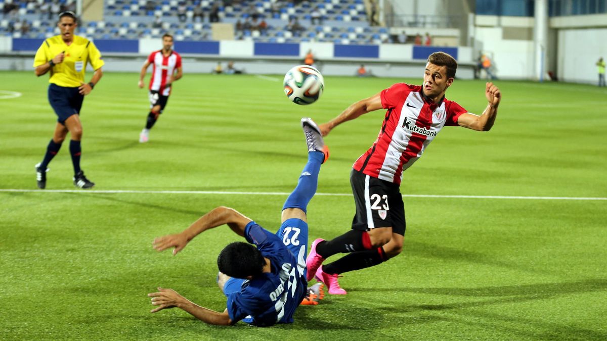 El Athletic cumple con el trámite en Bakú y este viernes conocerá su rival en el 'play-off'