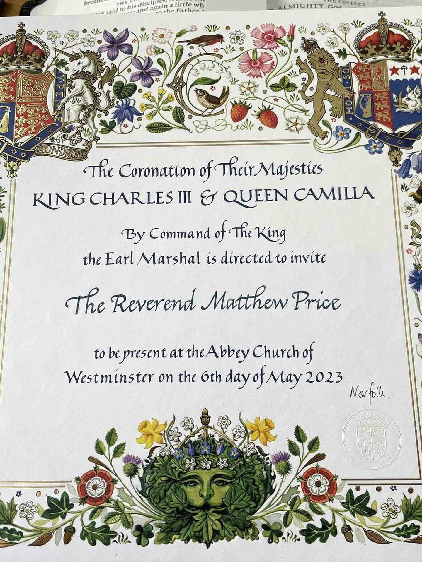 La invitación a la coronación de Carlos III. (Diócesis de Norwich)