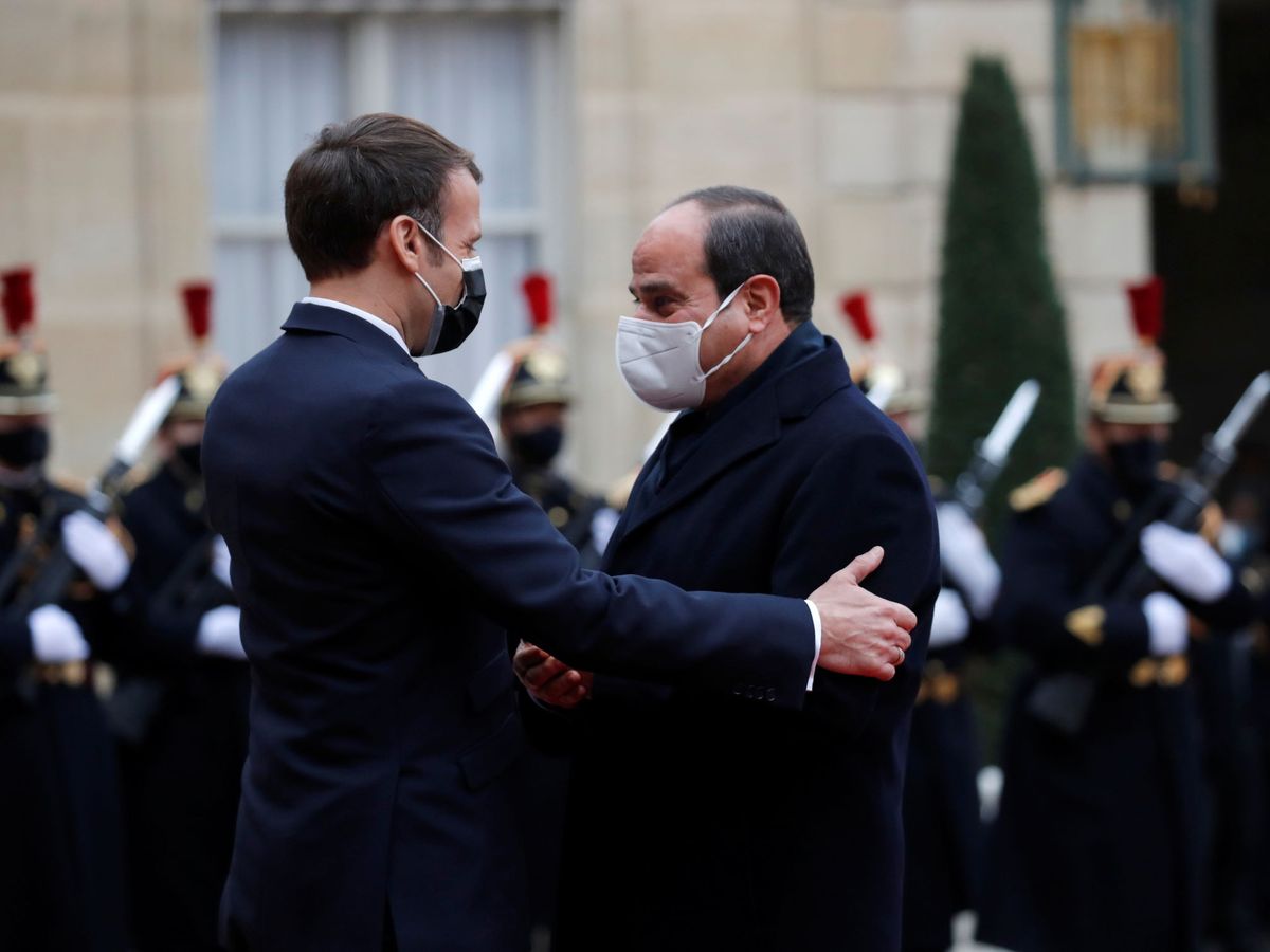 Foto: Emmanuel Macron, y su homólogo egipcio, Abdelfatah al Sisi. (Reuters)