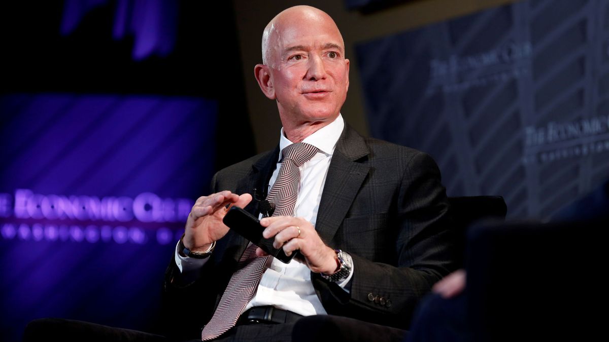 Jeff Bezos vende 4.000 millones en acciones de Amazon en apenas una semana