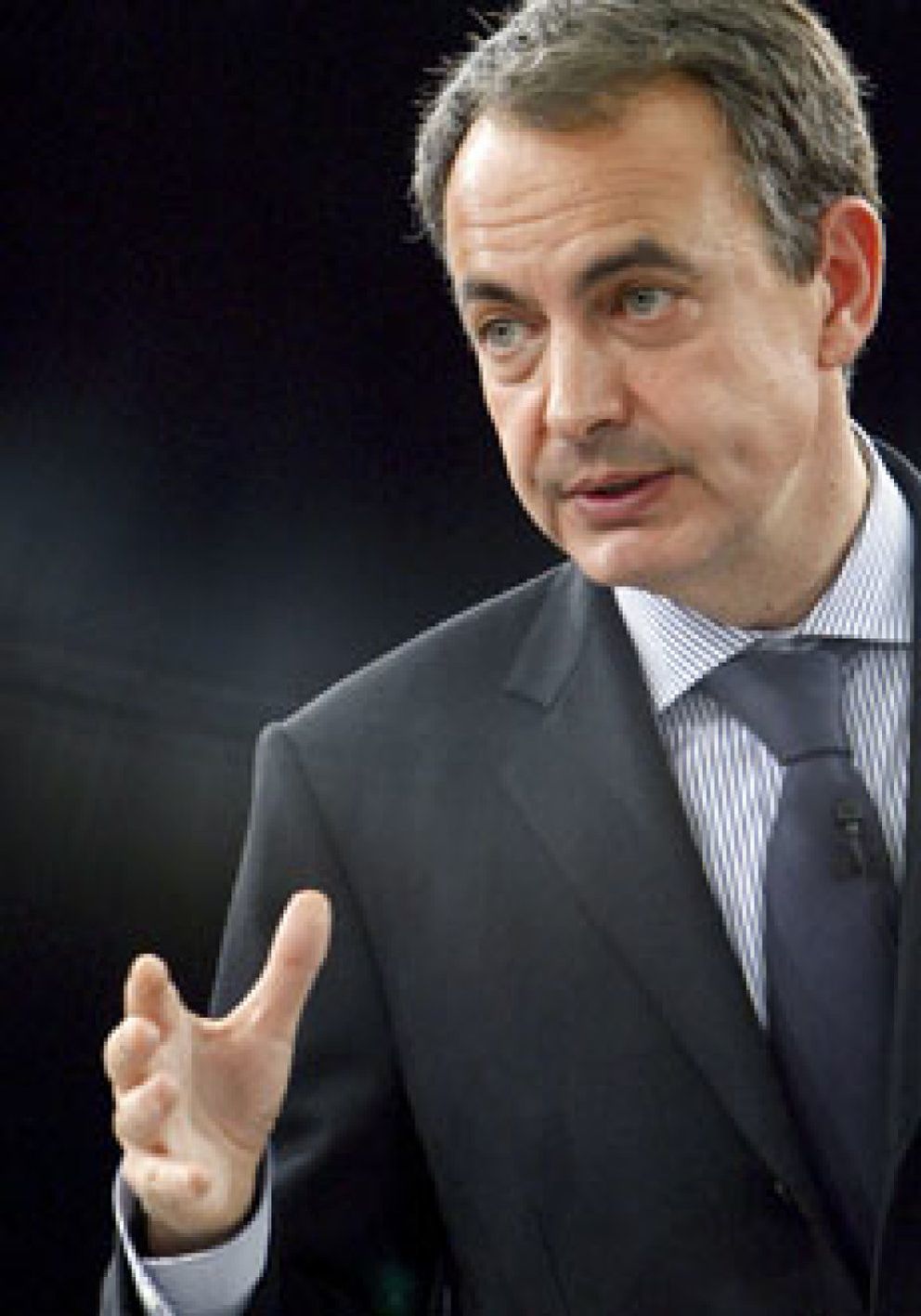 Foto: Zapatero: "Me parece inaceptable que el PP haya lanzado intimidaciones a Garzón desde el Parlamento "