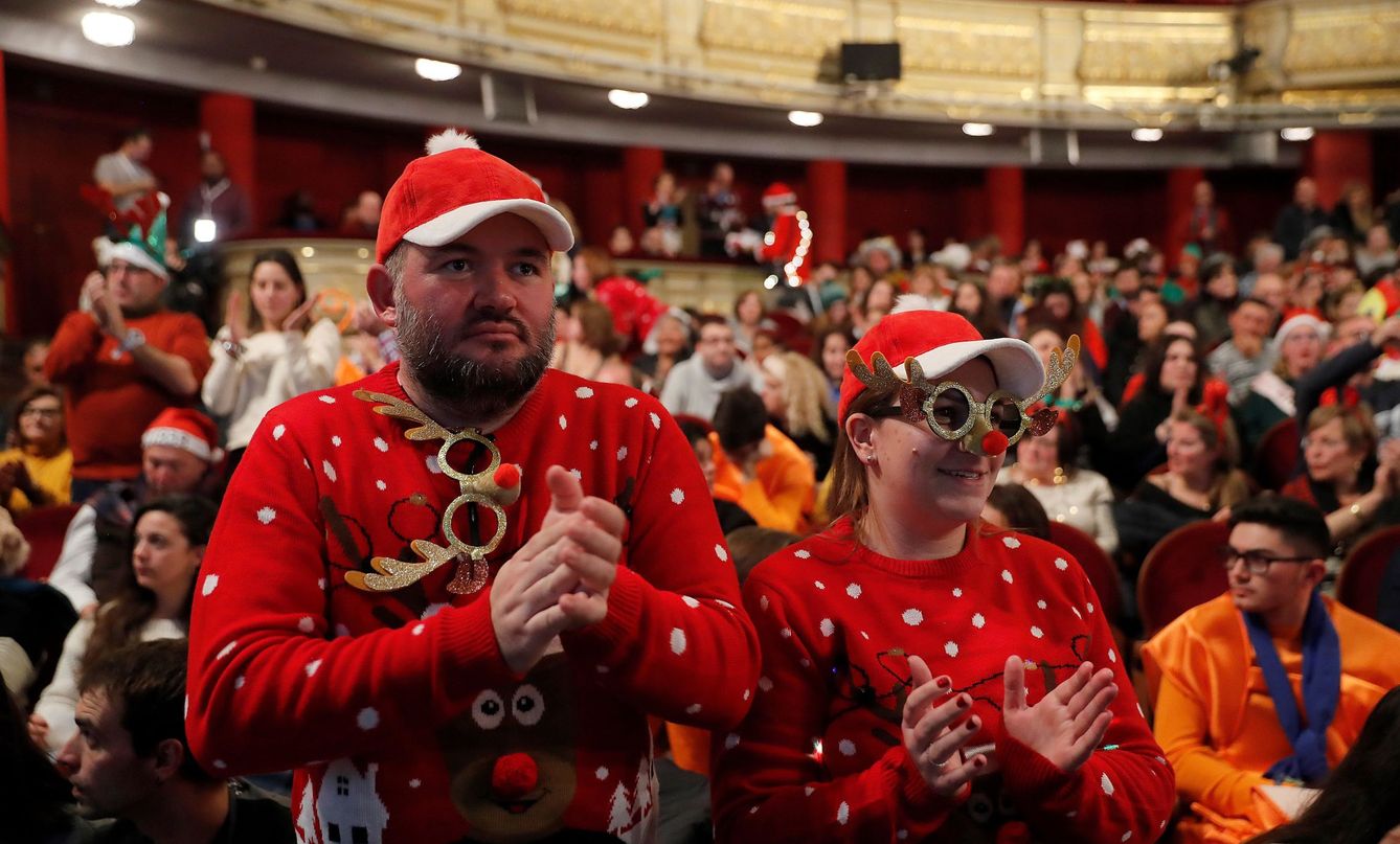 El Teatro Real, durante el sorteo de la Lotería de Navidad (EFE)