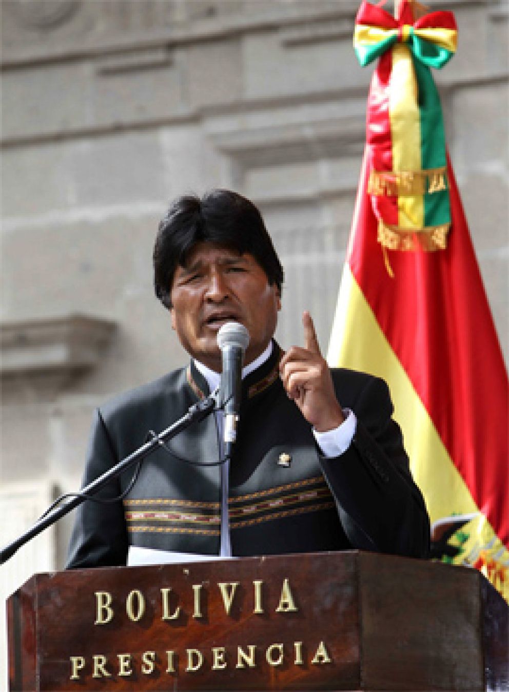 Foto: Evo Morales evidencia la debilidad de España nacionalizando la filial boliviana de Abertis