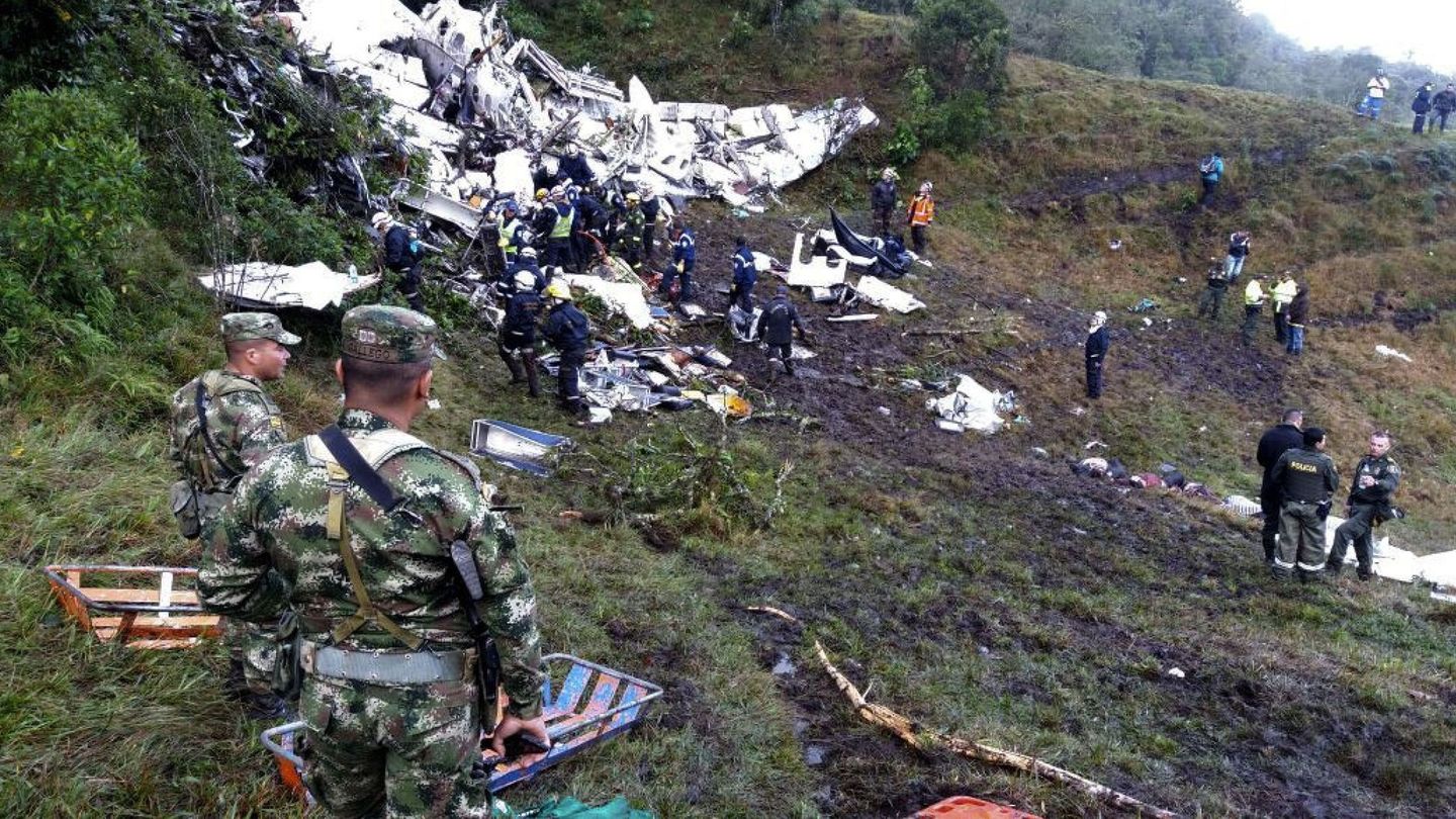 Los restos del avión del Chapecoense. 