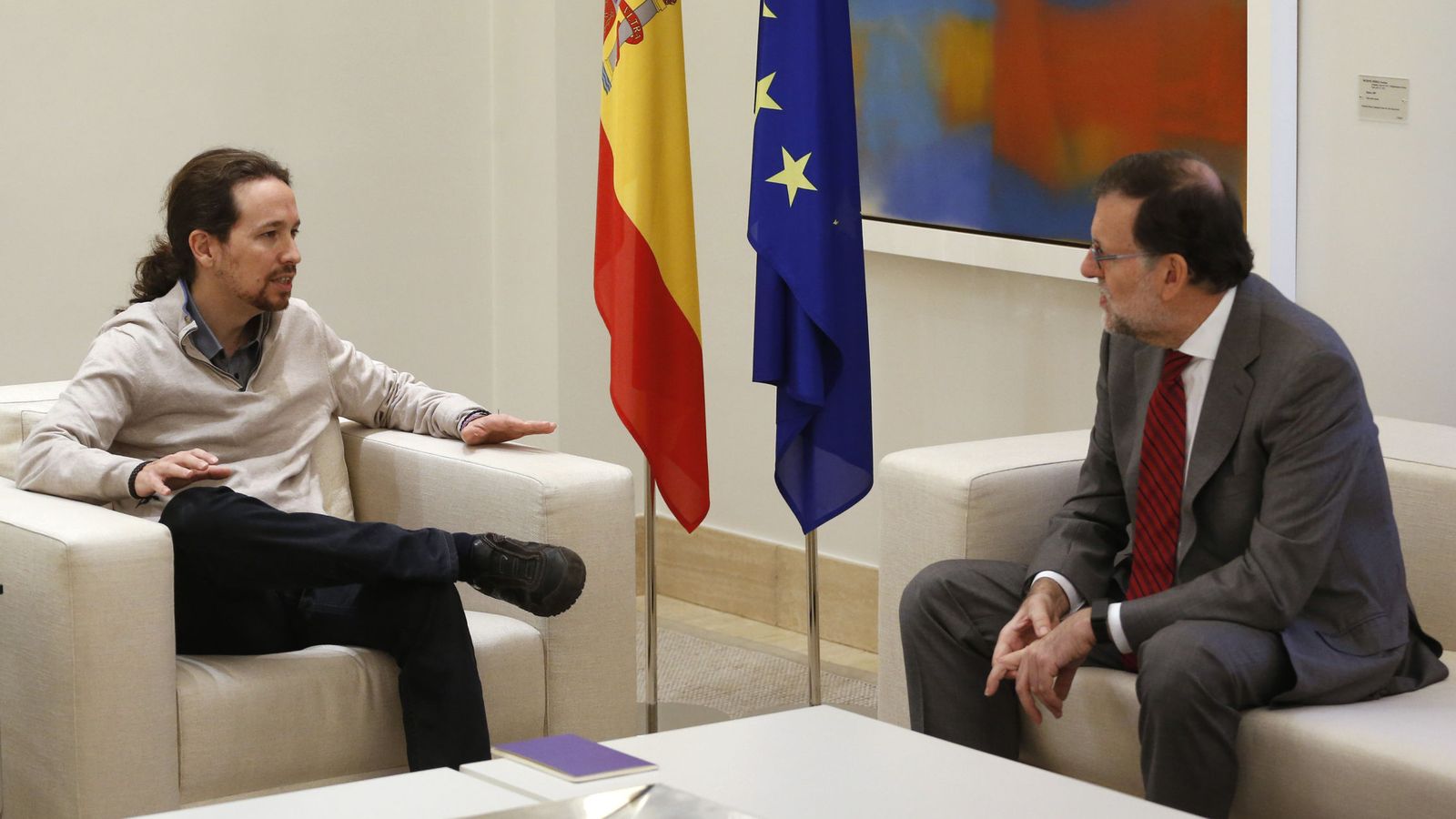 Foto: Pablo Iglesias y Mariano Rajoy en una reunión en Moncloa. (EFE)