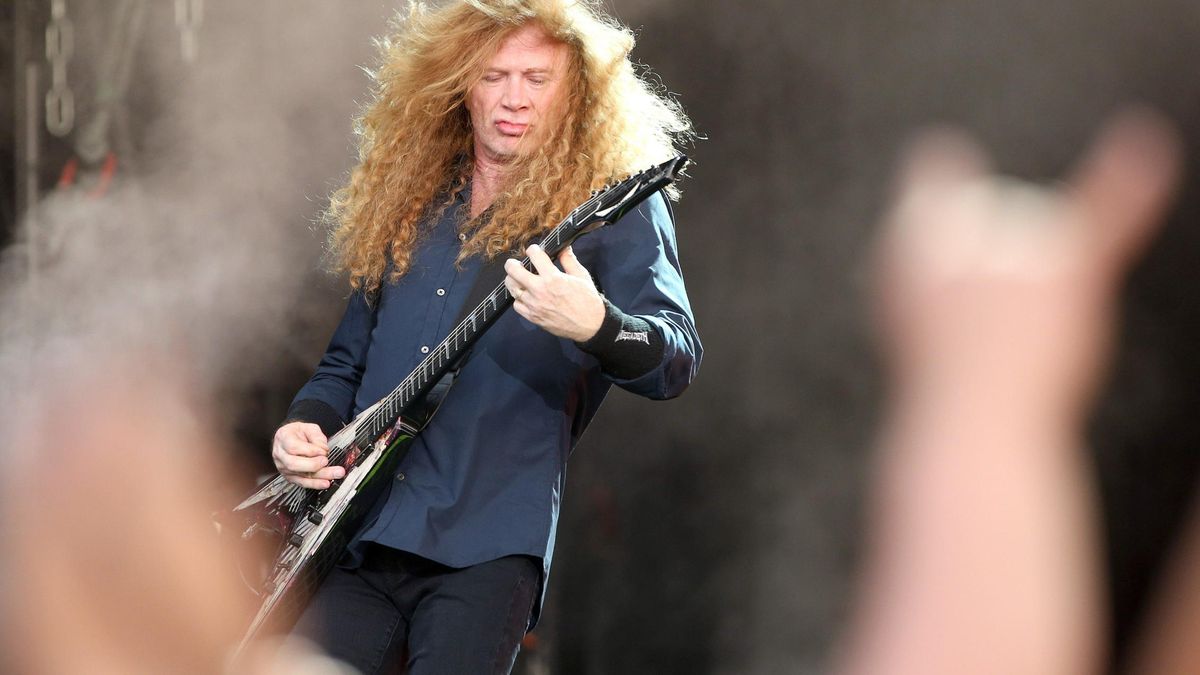 Dave Mustaine cancela la gira de Megadeth por un cáncer de garganta