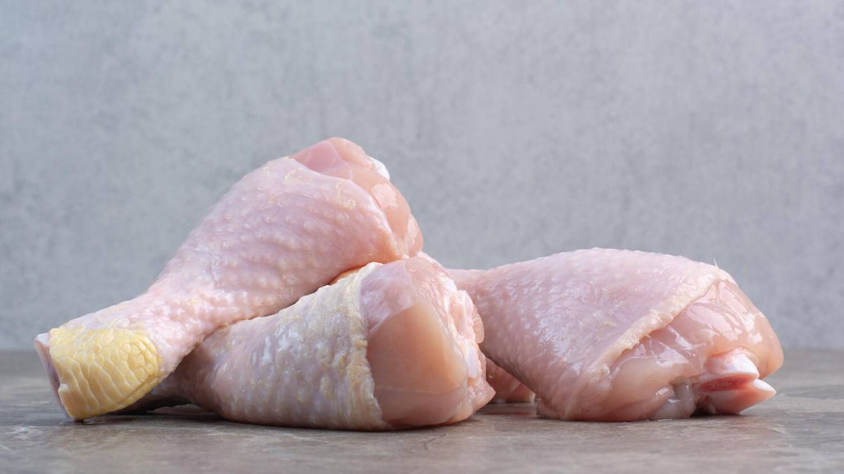 El 70% del pollo de Lidl está contaminado con bacterias resistentes a antibióticos, según este análisis