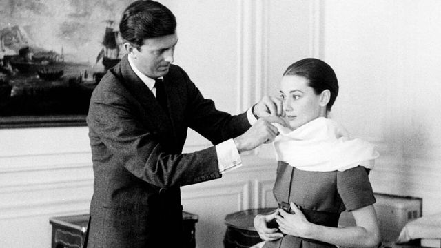 Hubert de Givenchy junto a su gran amiga, Audrey Hepburn.