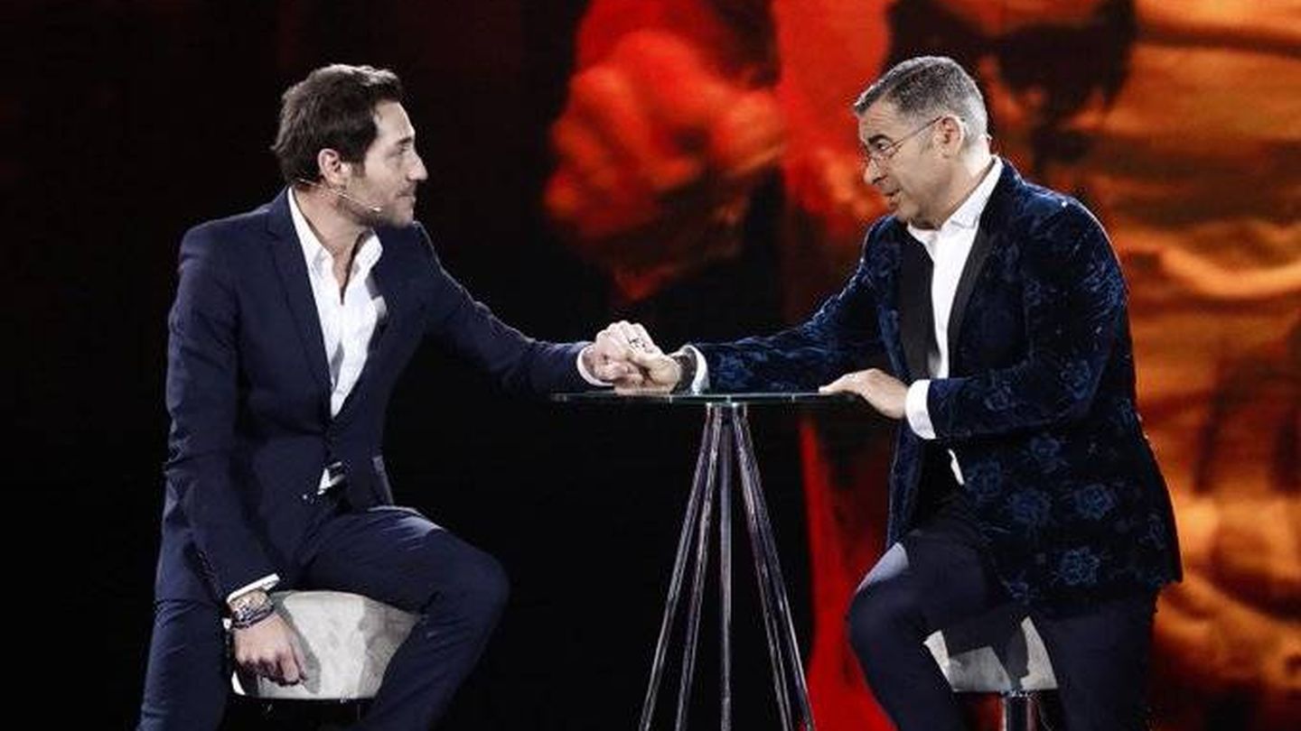 Antonio David y Jorge Javier, en la última gala de 'GH VIP 7'. (Telecinco)