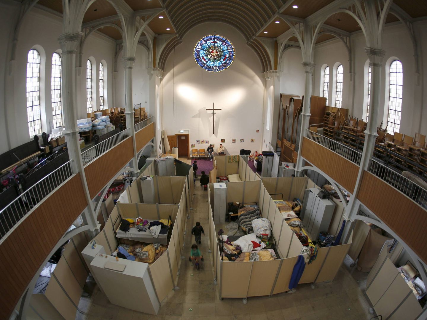 Una iglesia protestante de Oberhausen convertida en refugio temporal para migrantes y refugiados (Reuters).