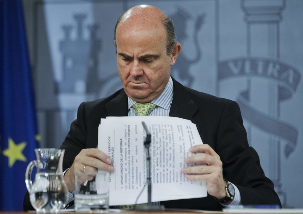 Foto: El ministro de economía, Luis de Guindos (EFE)