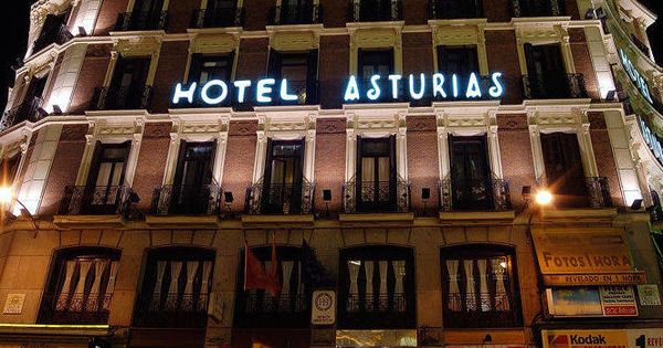 Foto: Hotel Asturias, en la Plaza de Canalejas, en Madrid.