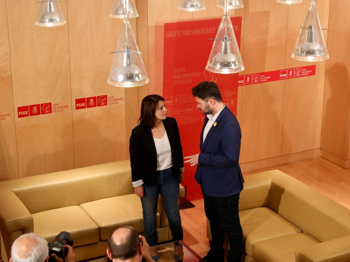 Foto: Adriana Lastra y Gabriel Rufián, portavoz de ERC, en el Congreso de los Diputados, el 13 de junio de 2019. (Inma Mesa | PSOE)