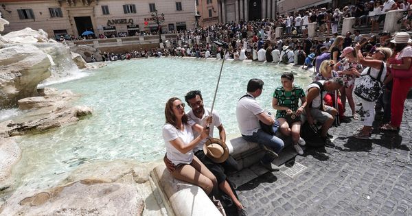 Foto: Turistas en Roma. (EFE)