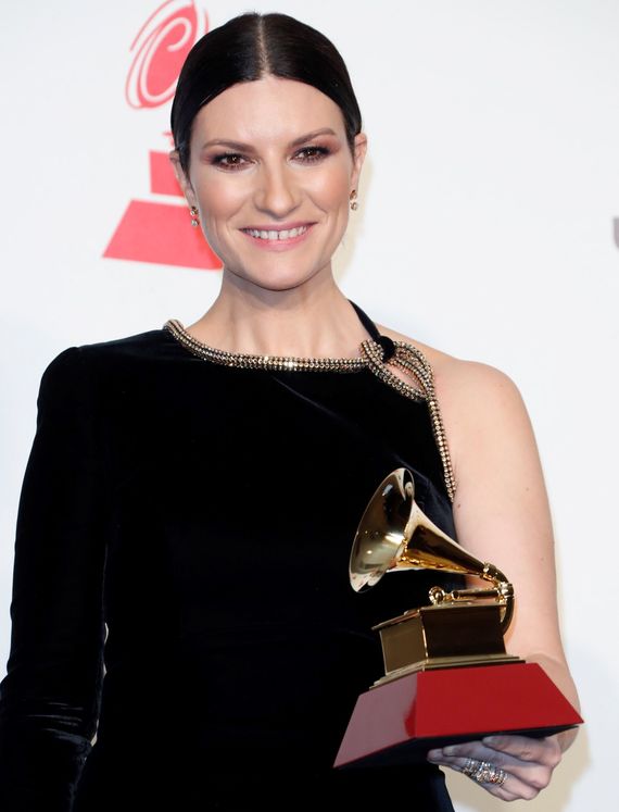 Laura Pausini, con su premio Grammy.  (Reuters)