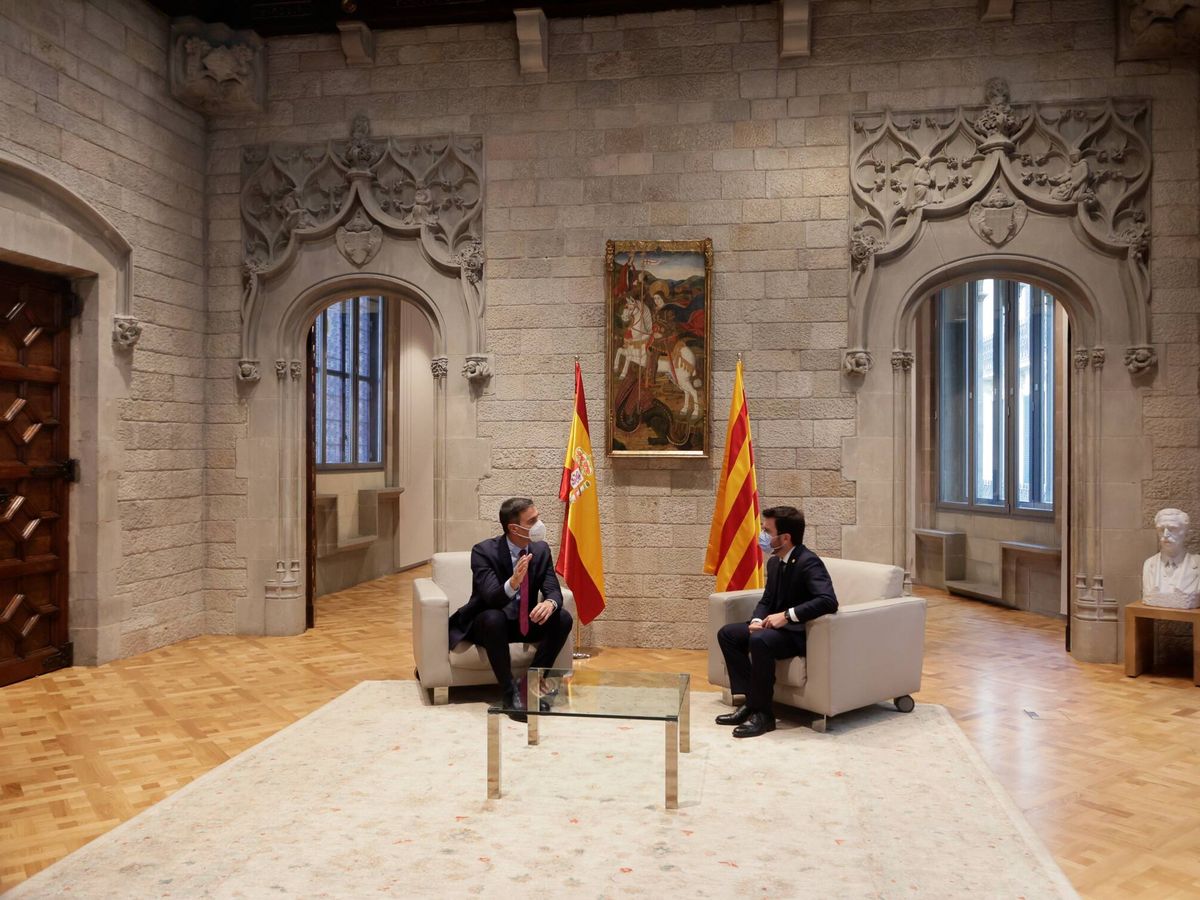 Foto: El presidente de la Generalitat, Pere Aragonès, y el presidente del Gobierno, Pedro Sánchez, este miércoles. (EFE)