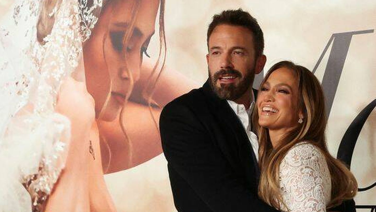  Jennifer Lopez y Ben Affleck, en el estreno de la película 'Marry Me' en Los Ángeles. (Reuters)