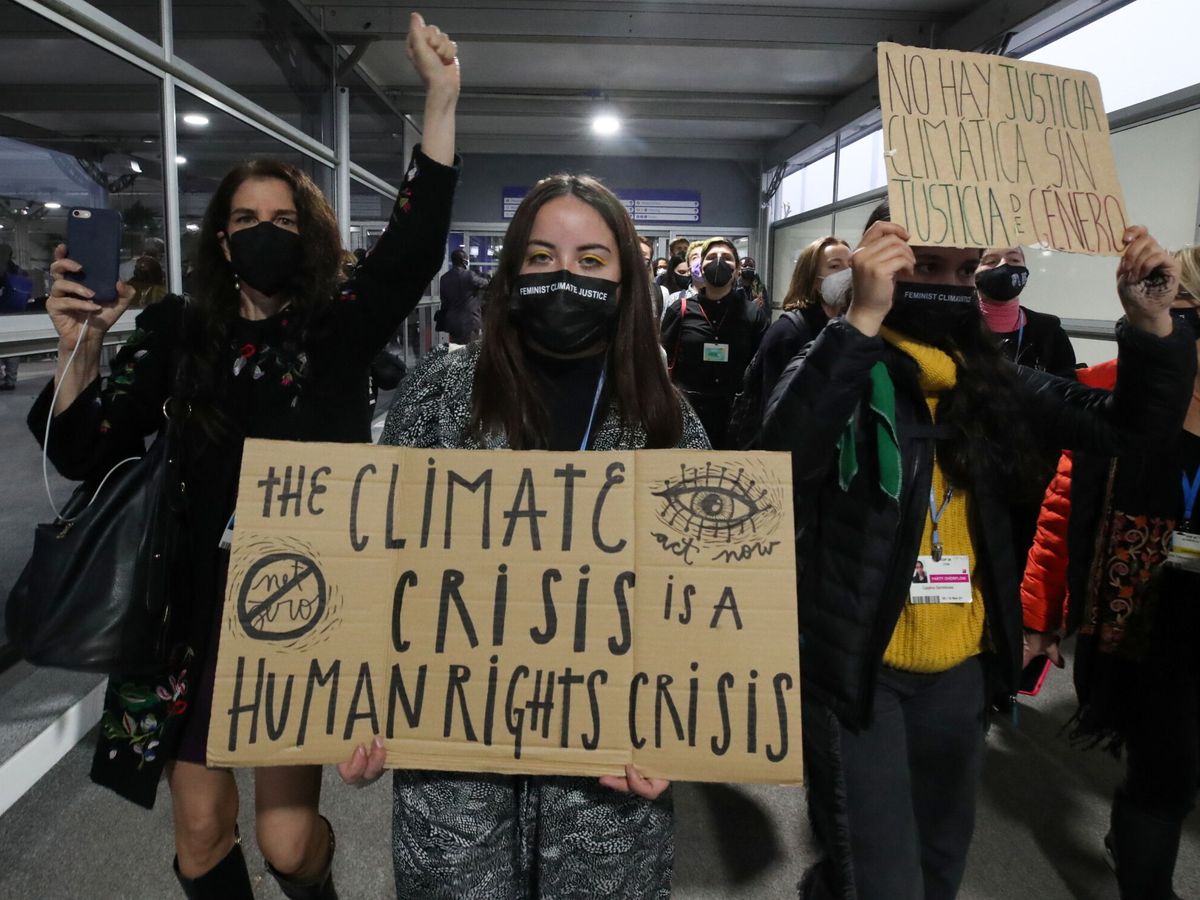 Foto: Manifestantes durante la COP26 en Glasgow. (REUTERS/Yves Herman)