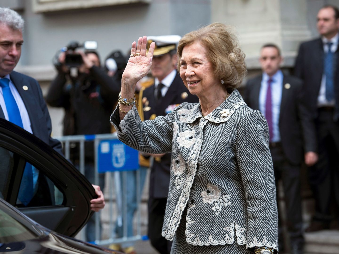 La reina Sofía, visitando el Cristo de Medinaceli el pasado marzo. (EFE)