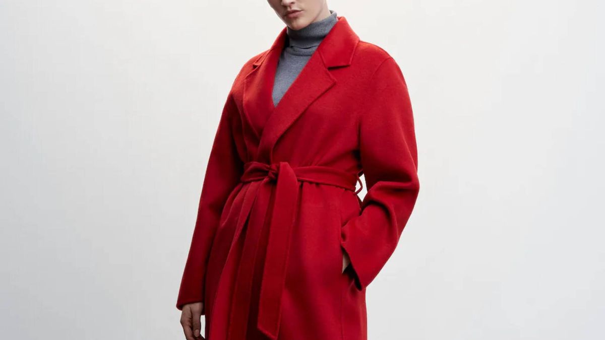 5 abrigos de Zara, Mango y H&M para comprar en las rebajas
