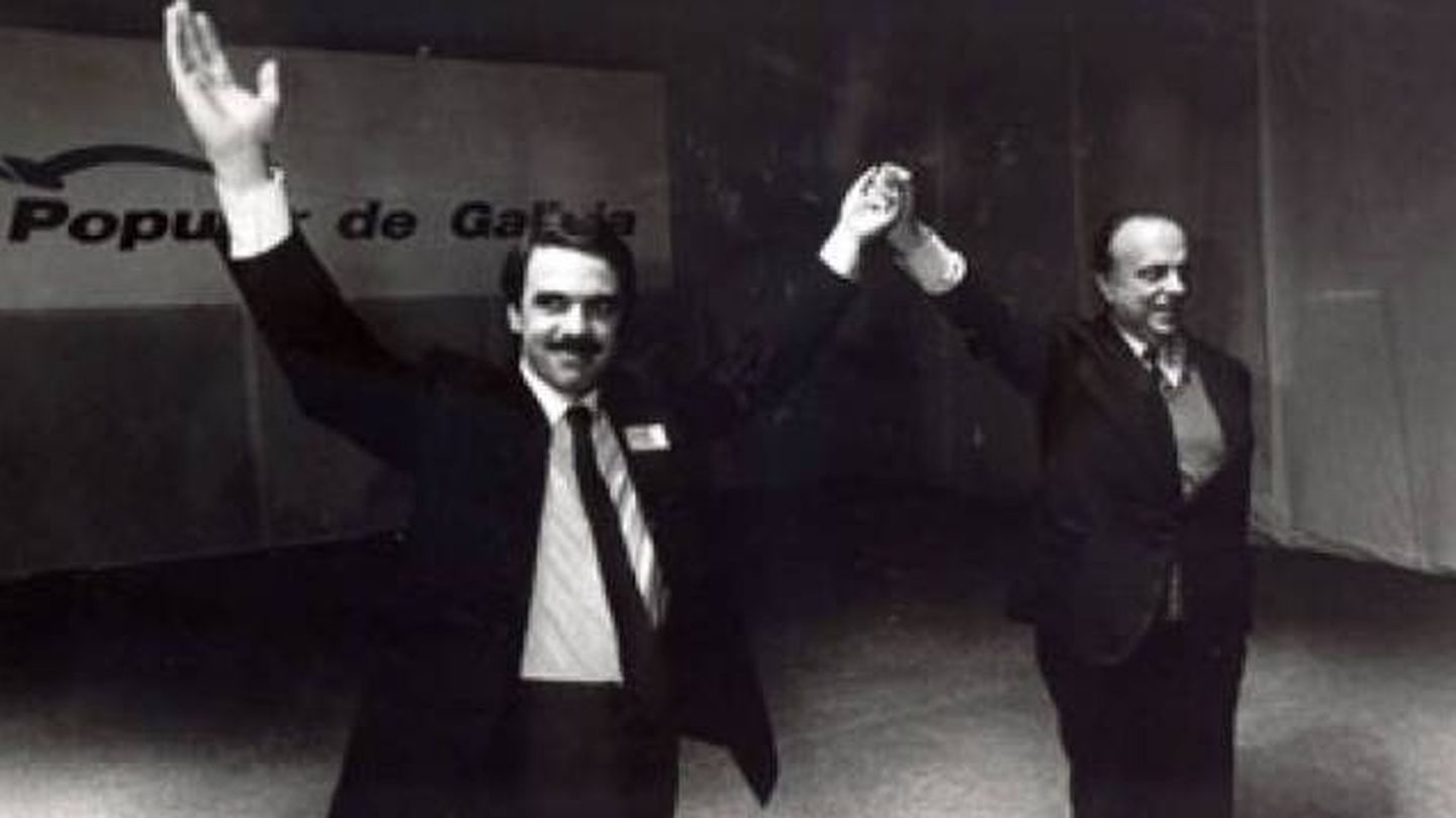 Foto de archivo de José María Aznar y Manuel Fraga. (ECG)
