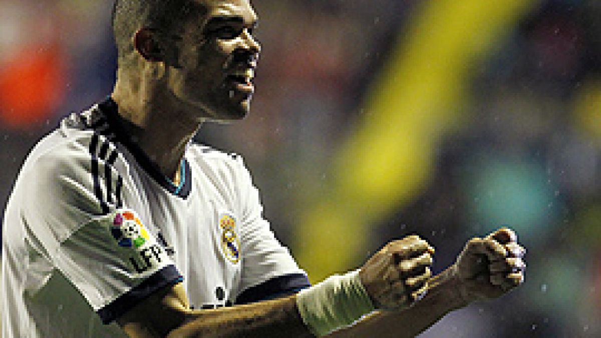 El Real Madrid defiende a Pepe y aboga por el "comportamiento ejemplar de los jugadores"