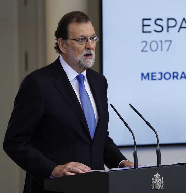 Mariano Rajoy durante su comparecencia en la Moncloa para hacer balance del curso político. (EFE)