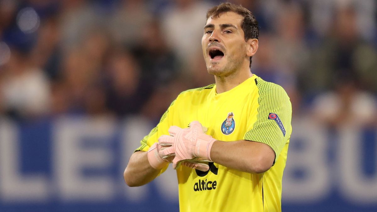 Iker Casillas abandona la UCI y podría recibir el alta el lunes