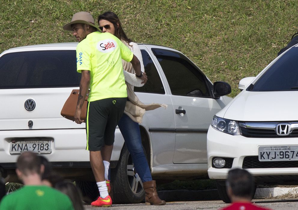 Foto: Neymar y Bruna Marquezine el pasado 1 de juniio en Brasil (Gtres)
