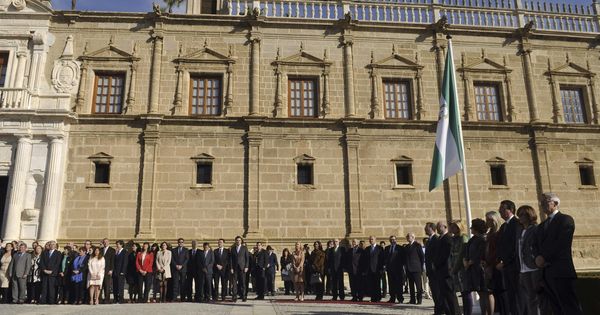 Foto: Celebración del Día de Andalucía en el Parlamento en 2014 (EFE)