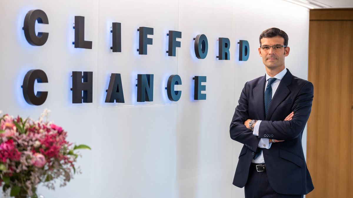 Clifford Chance ficha a Ildefonso Alier, de King & Wood, como nuevo socio de Fondos