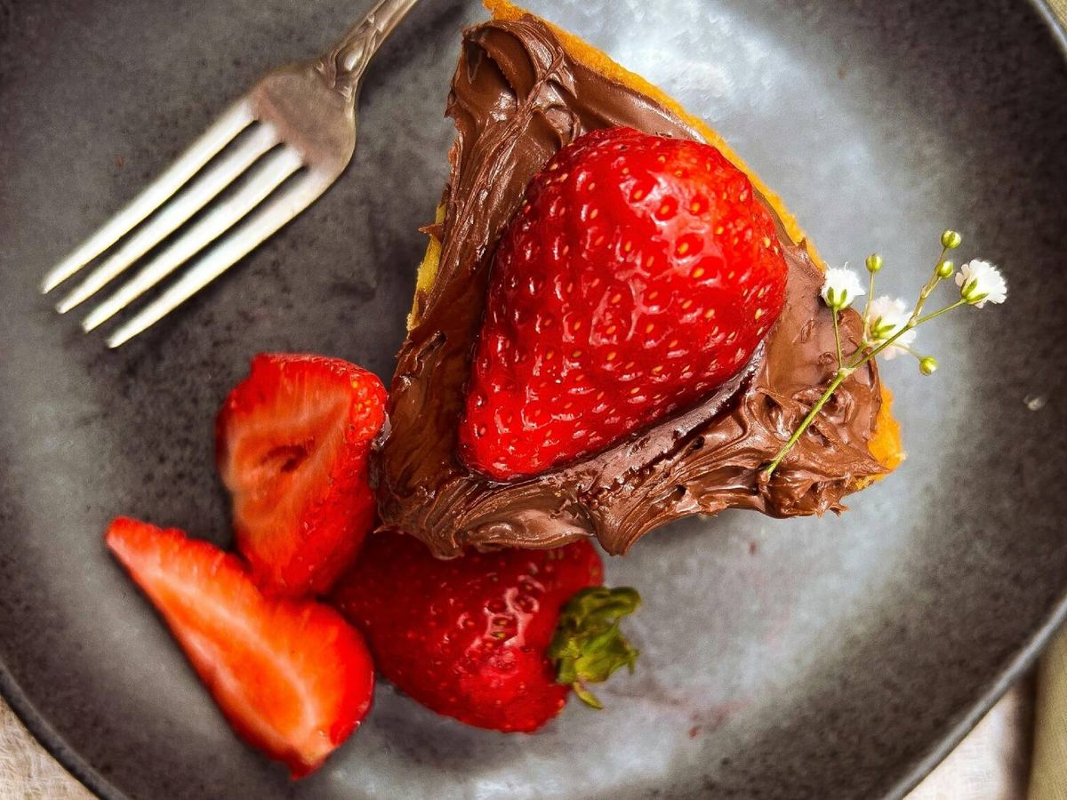 Foto: Una tarta de chocolate sencilla y saludable. (Pexels/Hellena Aguiar)