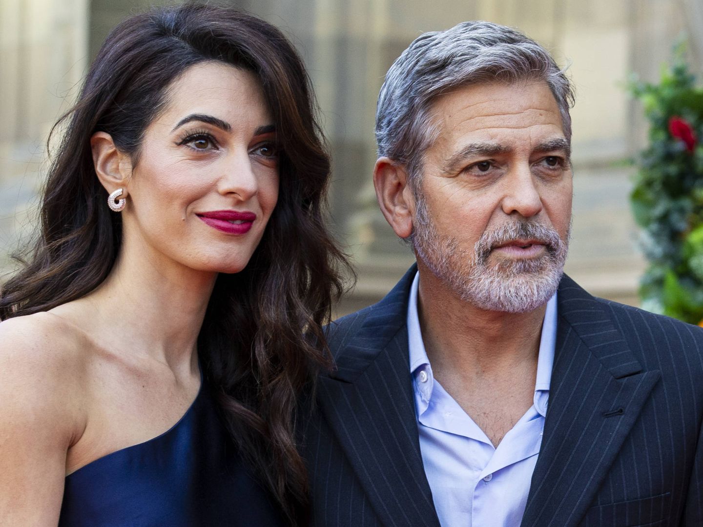  Los Clooney, en una visita a Edimburgo. (Getty)