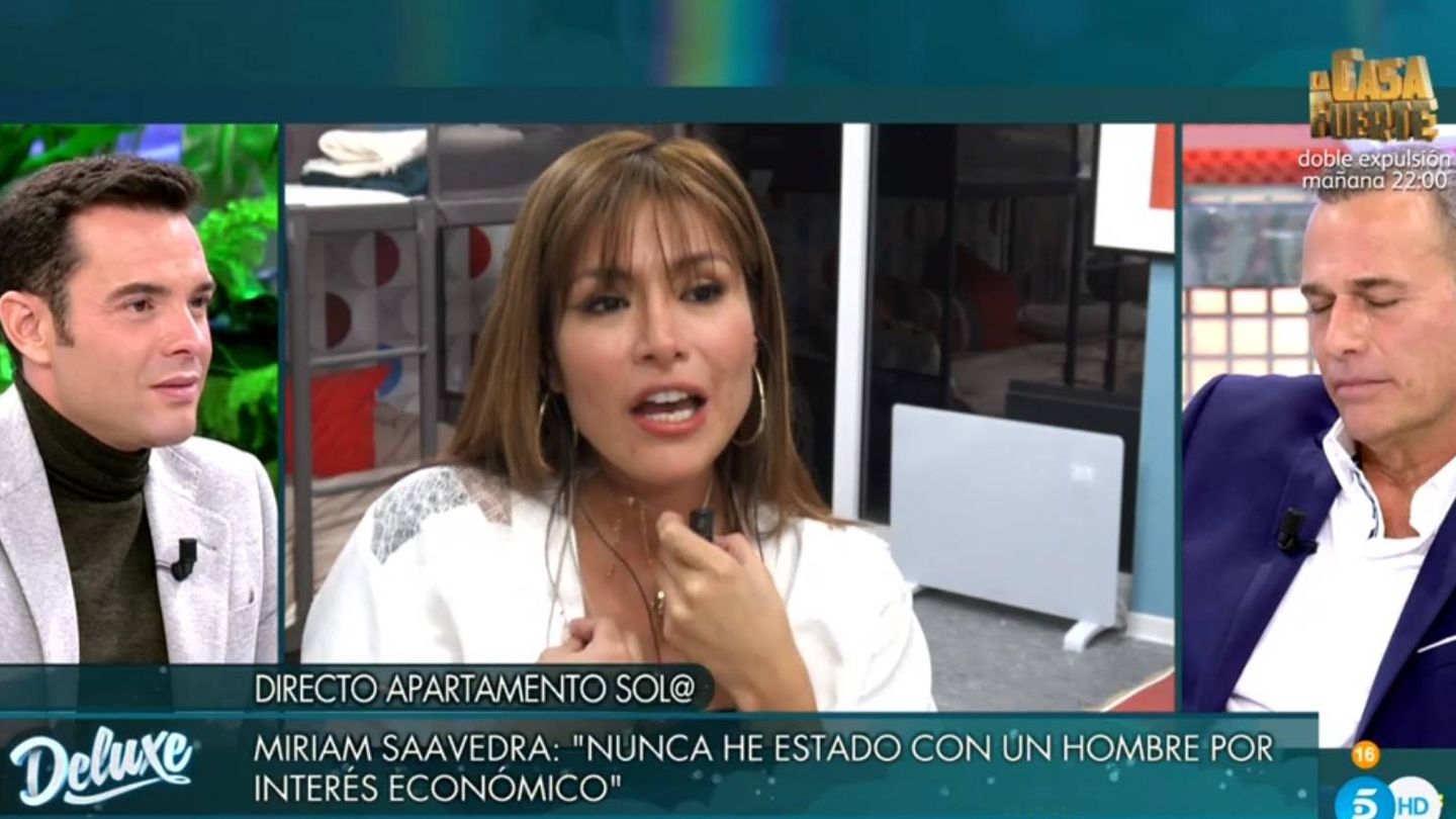 Saavedra contestando a Carlos Lozano. (Telecinco).