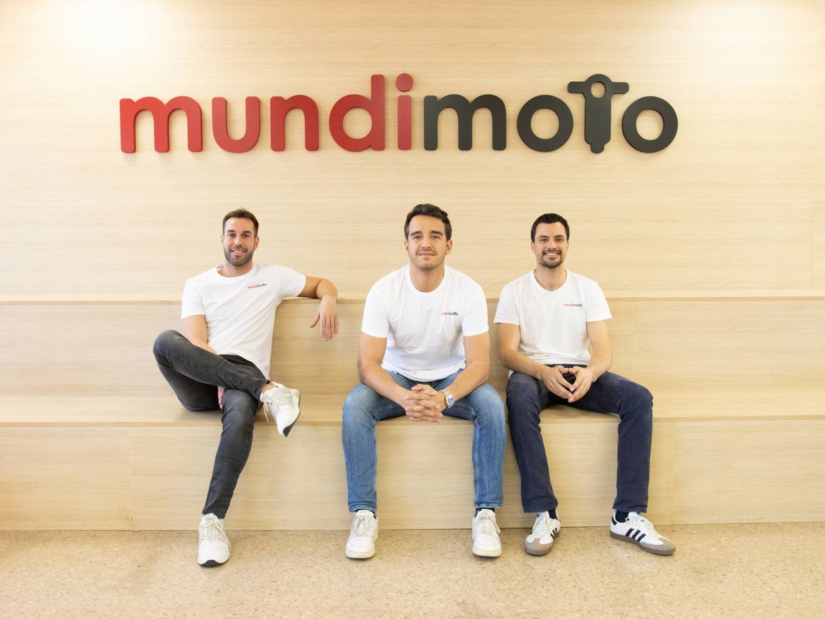 Foto: Alberto Fossas, Josep Talavera y Alex Lopera, responsables de Mundimoto.