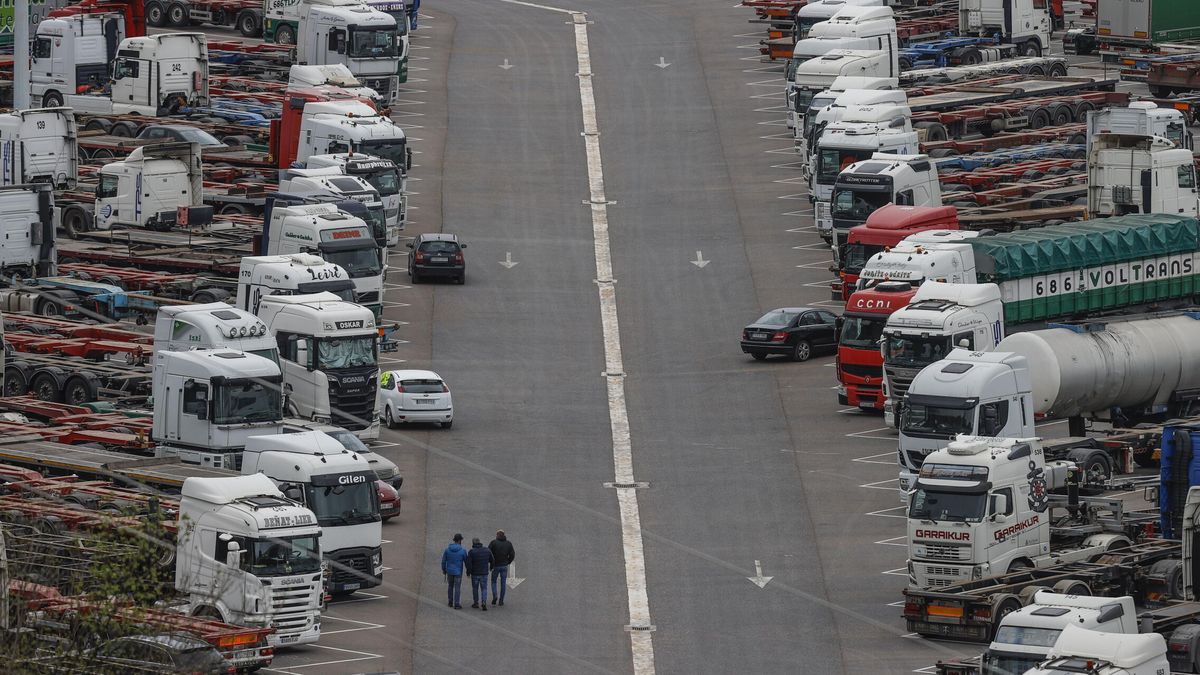 Los nuevos peajes para camiones en las carreteras a Orduña y Barazar que se activan este miércoles